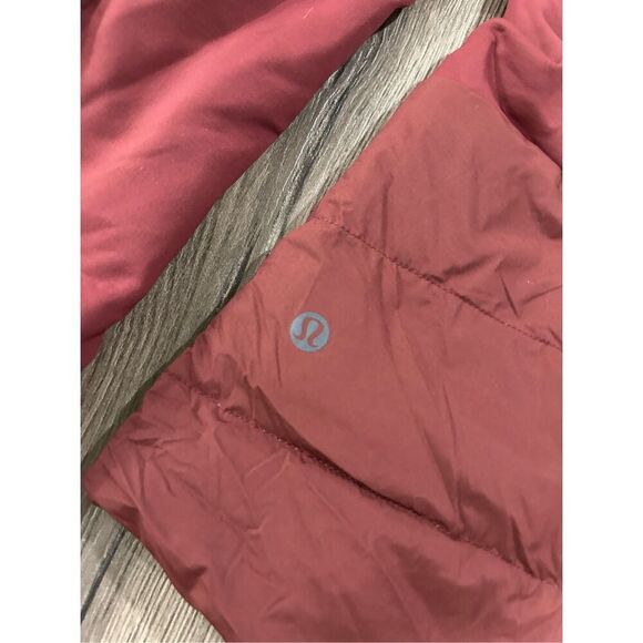 Lululemon Women's Down for It All Jacket Sz 10 - Picture 3 of 7